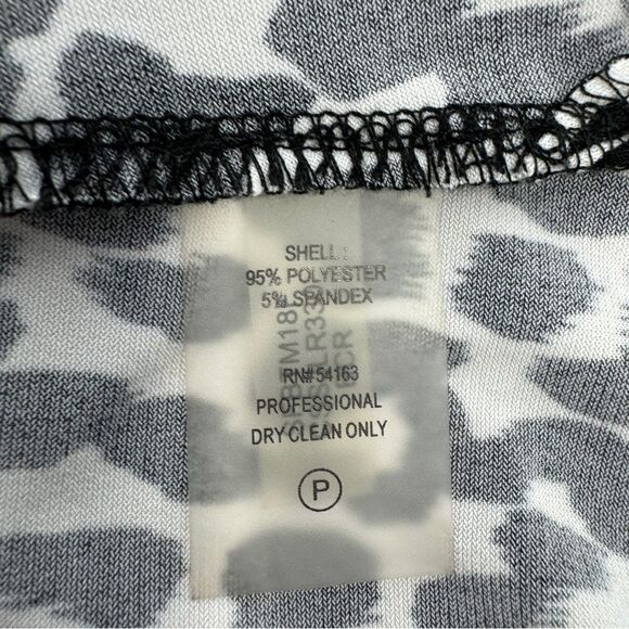 Calvin Klein Animal Print Button Front Shirt Blouse Black White XS - Picture 11 of 13